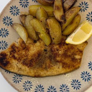 Pesce Spada Panato con patate al forno