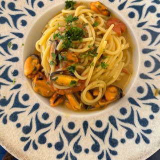 Spaghettone Cozze e pomodorini