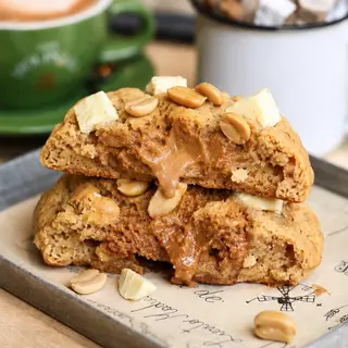 Peanut butter white chocolate cookie