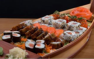 Barca tropical sushi set - 60 pezzi