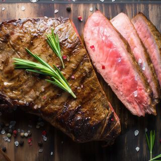 Tagliata di controfiletto e rosmarino