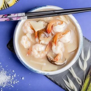 Gamberi con fughi e bambù