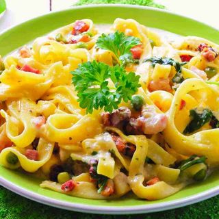 Fantasia di gnocchi sardi alla mediterranea
