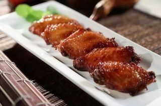 J02, Ali di pollo al forno croccanti -5 Pz 奥尔良烤鸡翅