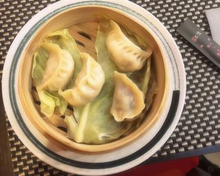 6. Gyoza di verdure al vapore - 4 pezzi