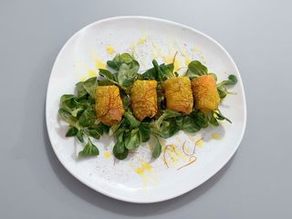 Involtini di salmone affumicato