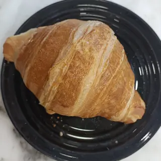 Cornetto vuoto artigianale sfoglia