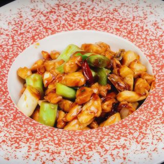 Pollo piccante thailandese