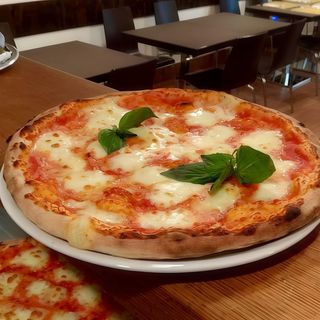 Pizza Margherita