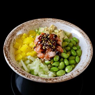 Pokè bowl salmone