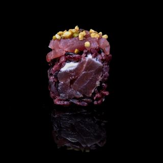 Uramaki black maguro - 4 pezzi