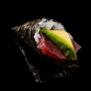 Temaki maguro - 1 pezzo
