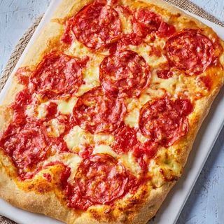 Francesina con salsiccia dolce