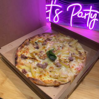 al piatto PATATE E SALSICCIA