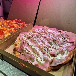 al piatto MORTADELLA-PISTACCHIO-STRACCIATELLA