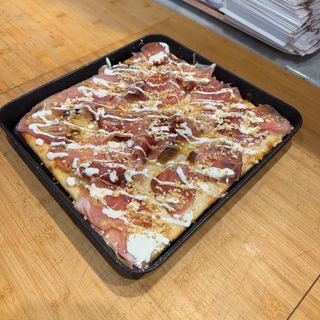 In teglia CRUDO-STRACCIA-CONFETTURA DI FICHI