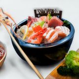 Sashimi misto