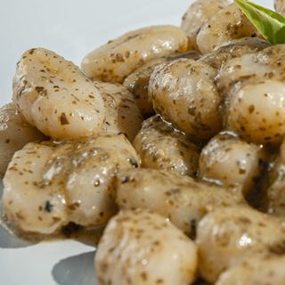 Gnocchetti alla crema di tartufo nero