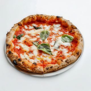 Margherita con crudo schiacciata