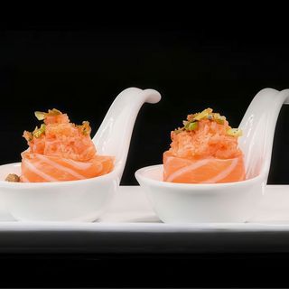 64  Gunkan sake scottato