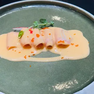 CARPACCIO SALMONE  CON SALSA SPICY