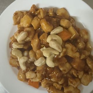 82-Pollo con anacardi