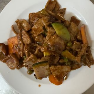 112-Manzo con carni miste e verdure