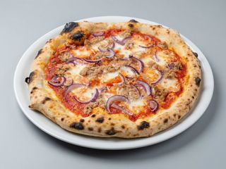 Pizza Tonno e cipolla in teglia