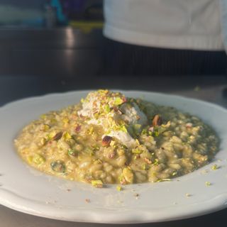 Risotto con crema di Pistacchio e Stracciatella
