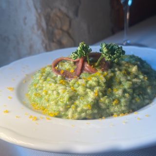 Risotto con Riso Lilla con Broccoli, Acciughe e Bottarga