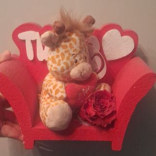 Divano peluche e rosa