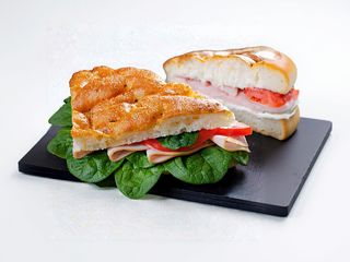 Focaccine prosciutto cotto e toma