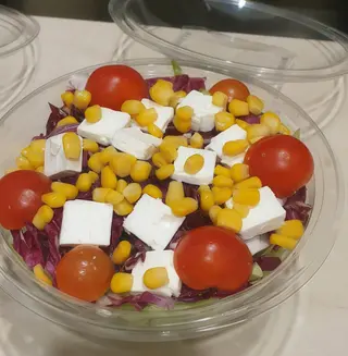 INSALATONA  L' Aquila