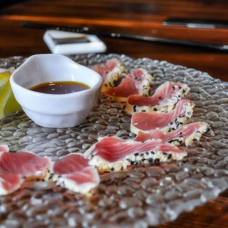 12. Maguro tataki