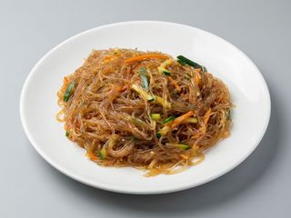 49. Spaghetti di soia con verdure