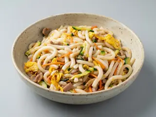 54. Udon manzo al sate