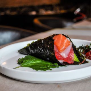 Temaki di pesce misto