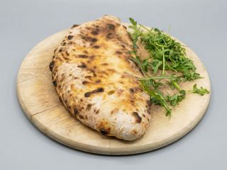 Prosciutto crudo - calzone