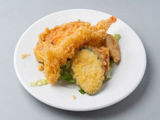100. Tempura mista-10pz