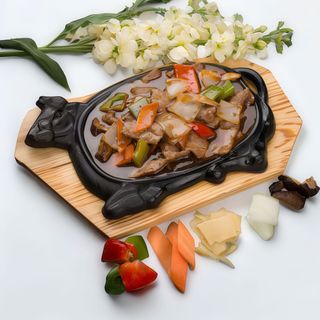 S12 Manzo con verdure alla piastra