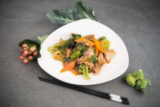 S16 Manzo con la salsa di pepenero