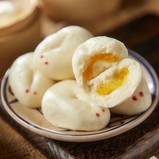 Panini cinesi ripieni di crema