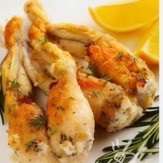 Cosce di rana con zenzero e porri