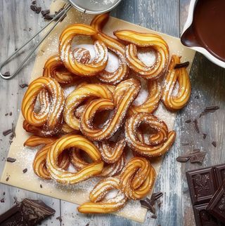Churros spagnoli sugar e dip al cioccolato