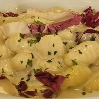 GNOCCHETTI NOCI E 4 FORMAGGI