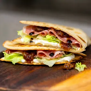 Piadina Gourmet con Culatta di Sala Baganza