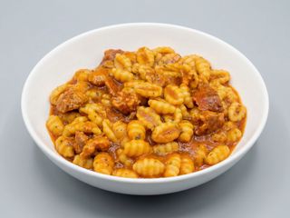 Maccarones de manu nostra con ragù di pecora 