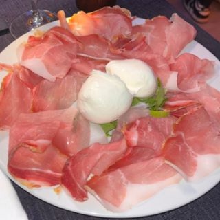 Prosciutto San Daniele e bufala