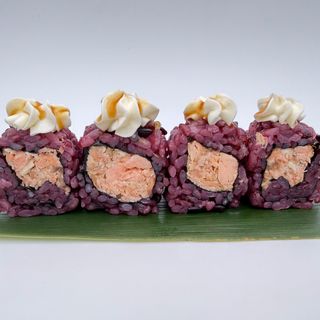 US35. Black miura 8pz