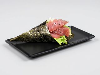 TE9 . temaki tonno avocado - 1 pezzo
